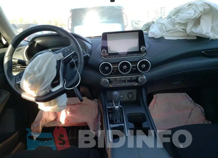 3N1AB8CV4NY268487 Photo# 8