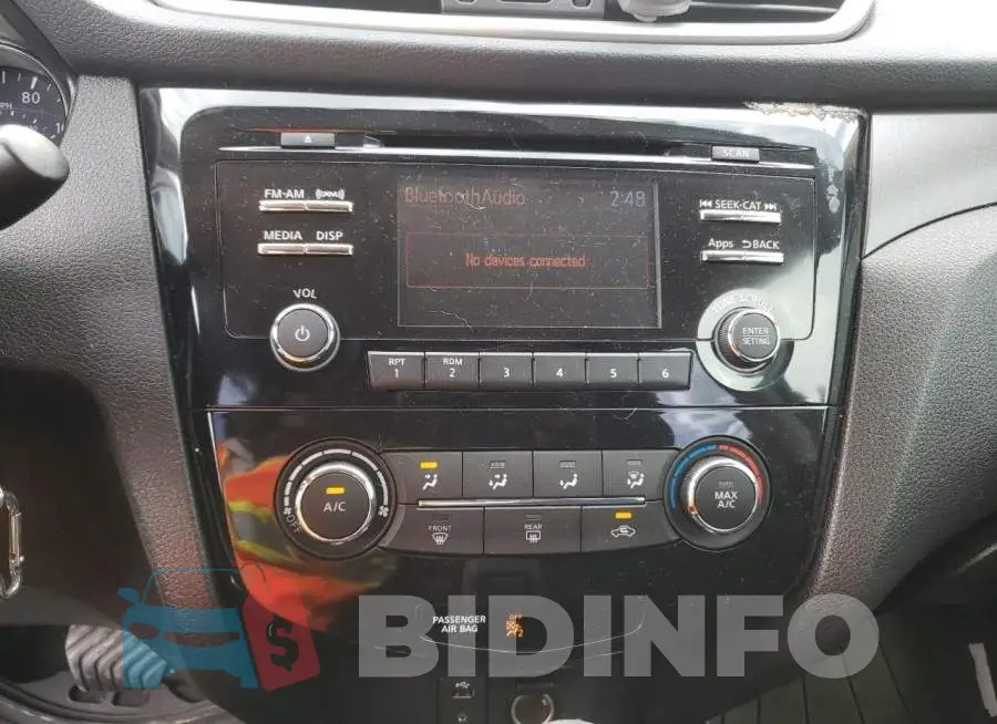 JN8AT2MT8GW000223 Photo# 9