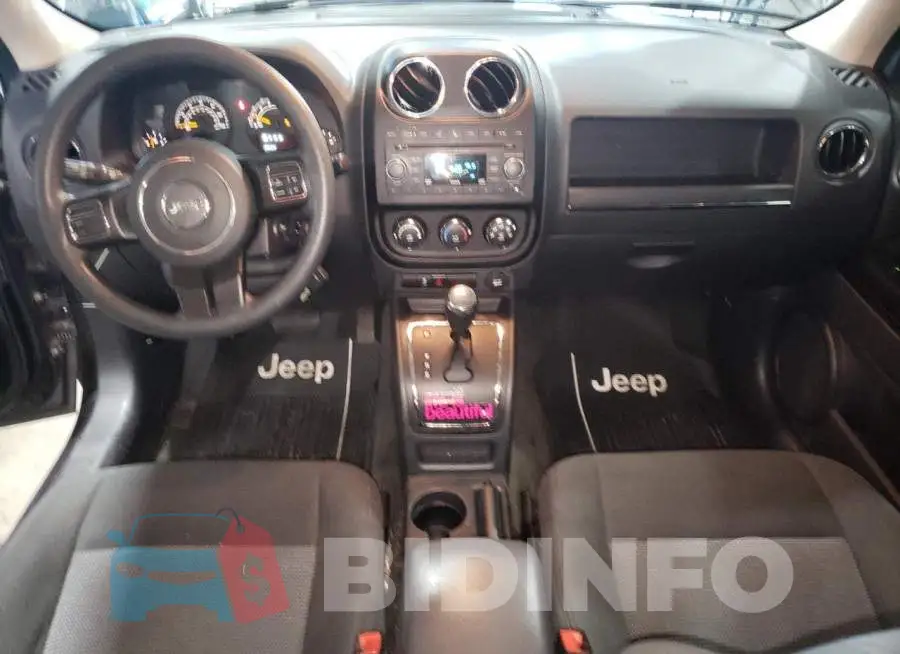 1C4NJRBB2HD178650 Photo# 8