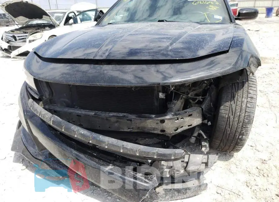 2C3CDXBG3KH681682 Photo# 9
