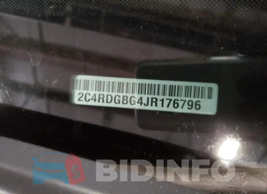2C4RDGBG4JR176796 Photo# 10