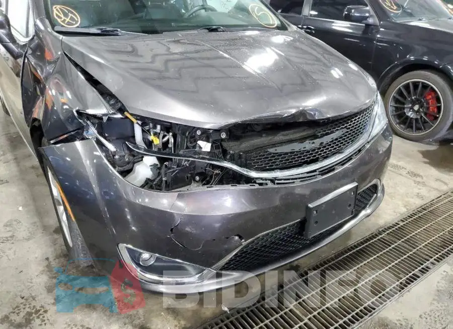 2C4RC1EG5HR538513 Photo# 9