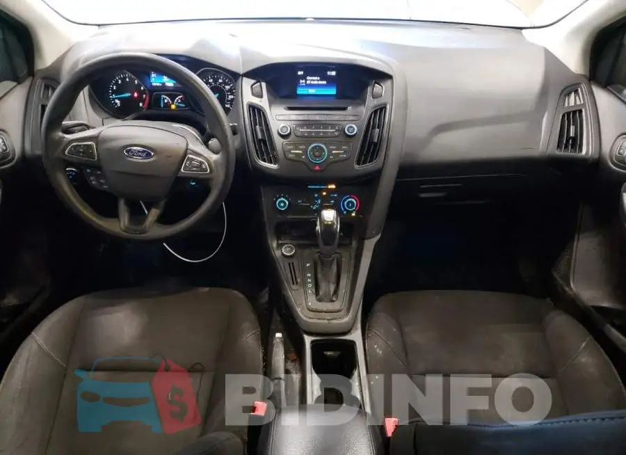 1FADP3F22GL264147 Photo# 8