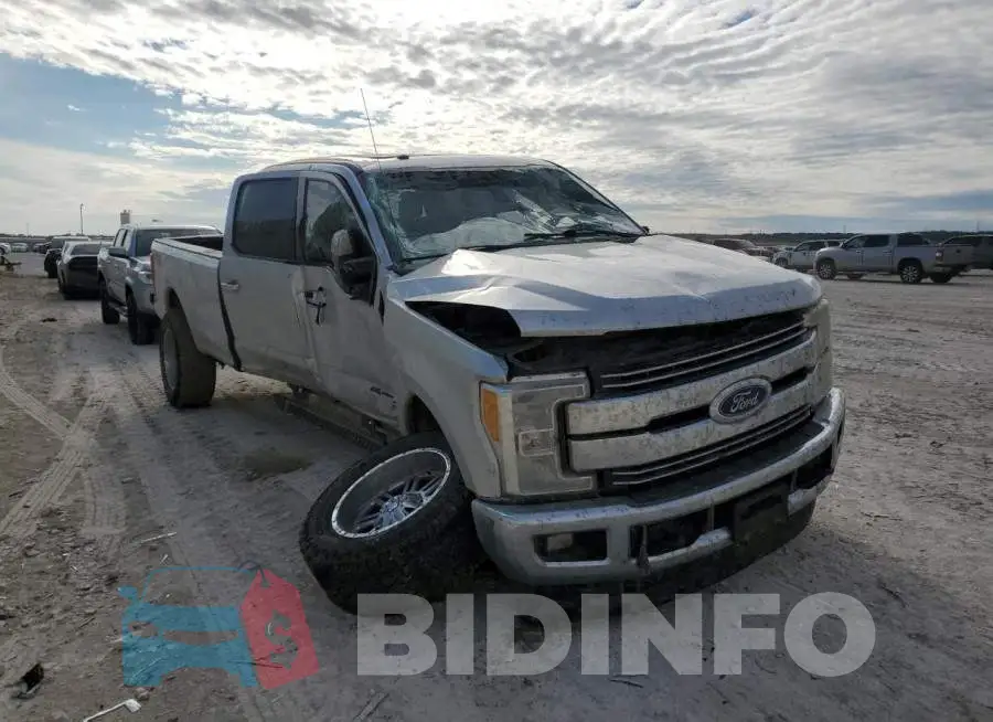 1FT8W3BT1HEC14729 Photo# 1