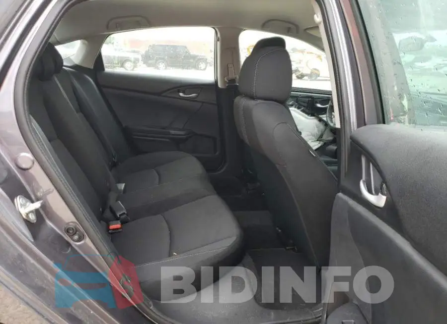 19XFC2F58HE051877 Photo# 10