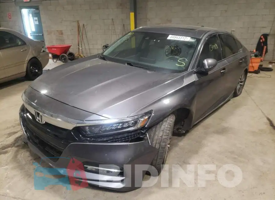 1HGCV3F47JA015232 Photo# 2