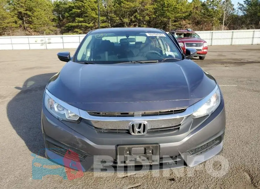 2HGFC2F54HH518072 Photo# 5