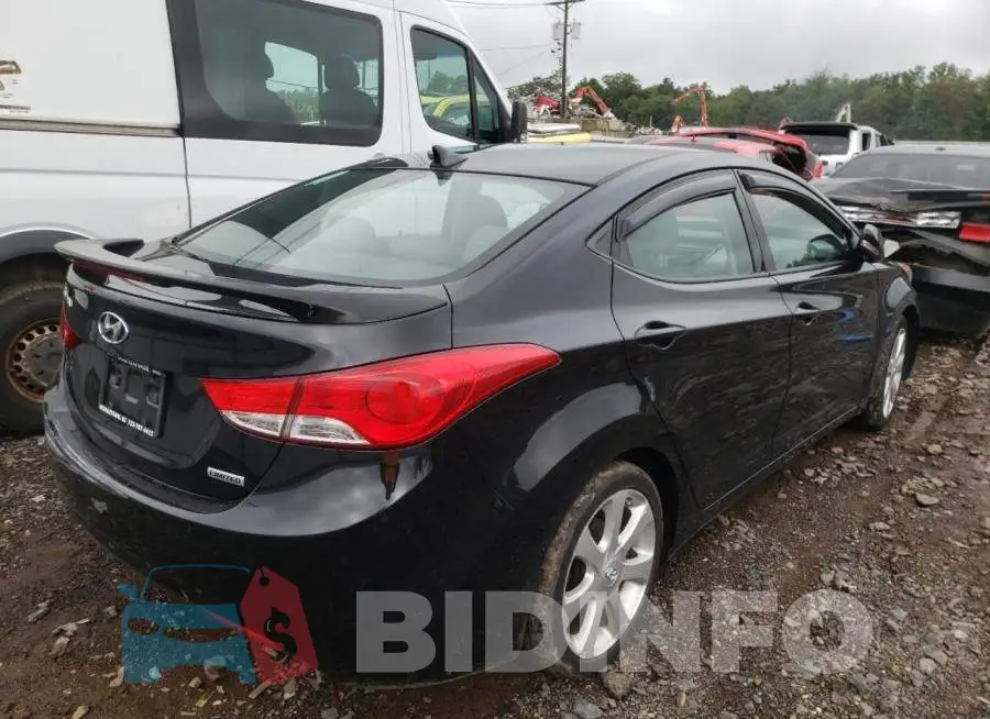 5NPDH4AE8DH313558 Photo# 4