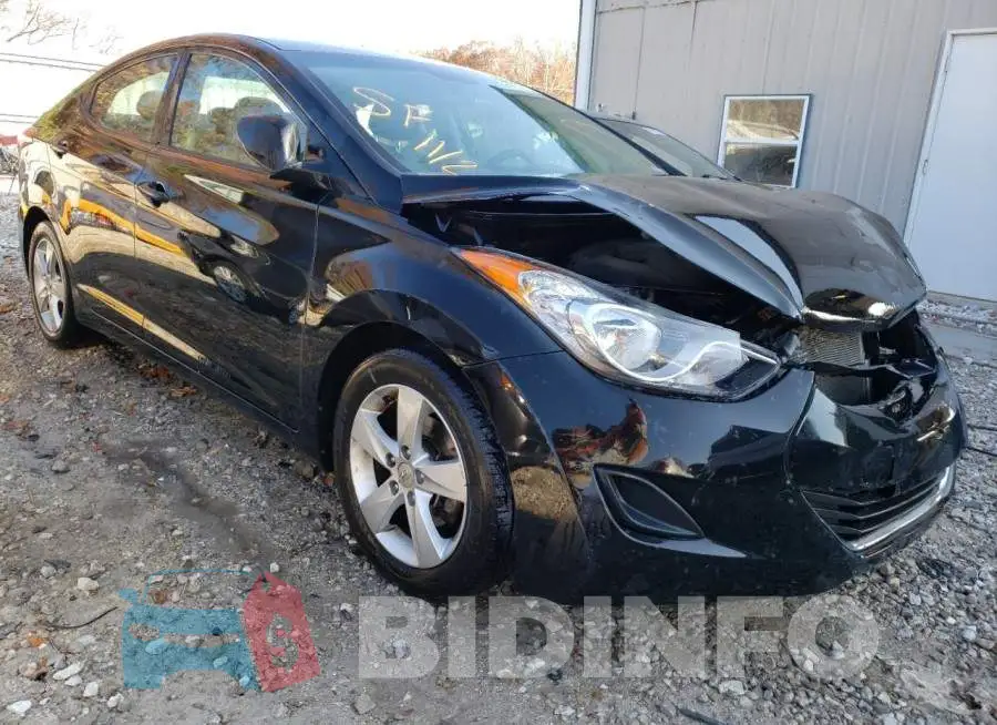 5NPDH4AE8DH371864 Photo# 1