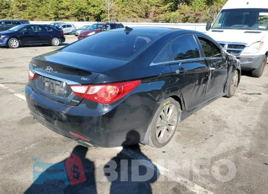 5NPEC4AB1DH634575 Photo# 4