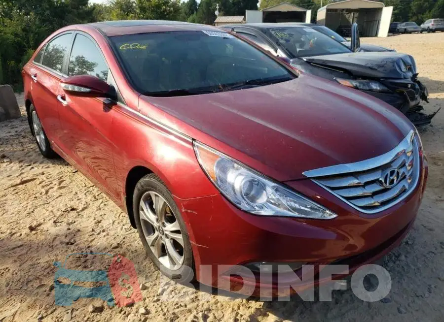 5NPEC4ACXDH682214 Photo# 1
