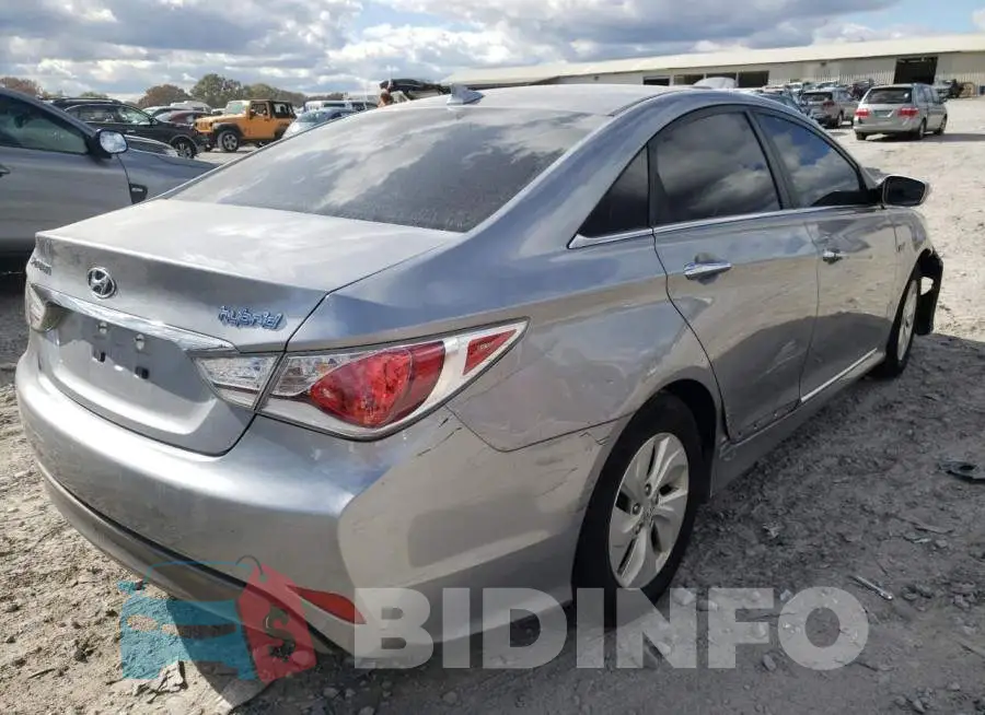 KMHEC4A41FA127828 Photo# 4
