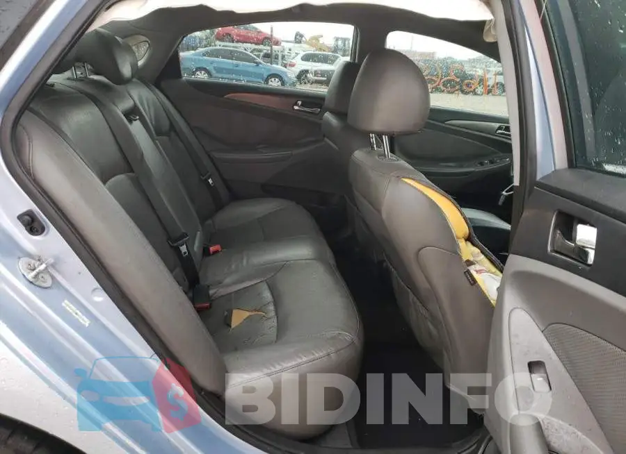 KMHEC4A45FA132403 Photo# 10