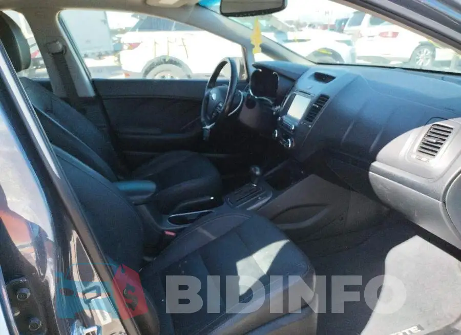 KNAFZ4A86F5268152 Photo# 5