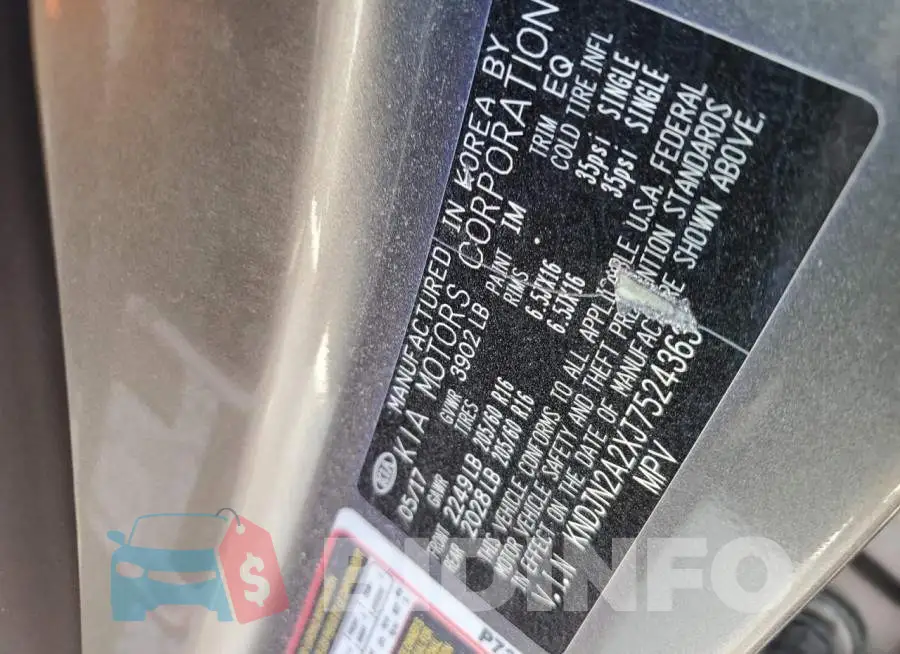 KNDJN2A2XJ7524363 Photo# 10