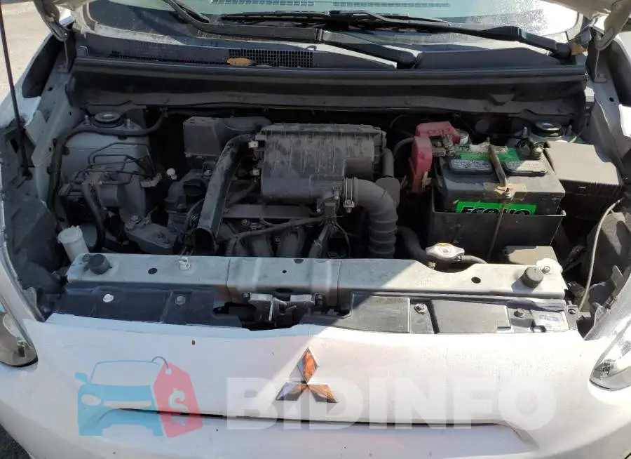 ML32A3HJ5FH049843 Photo# 7