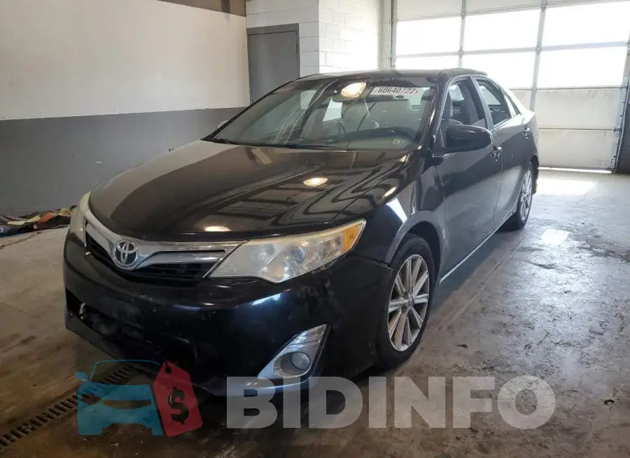 4T4BF1FK5DR286742 Photo# 2