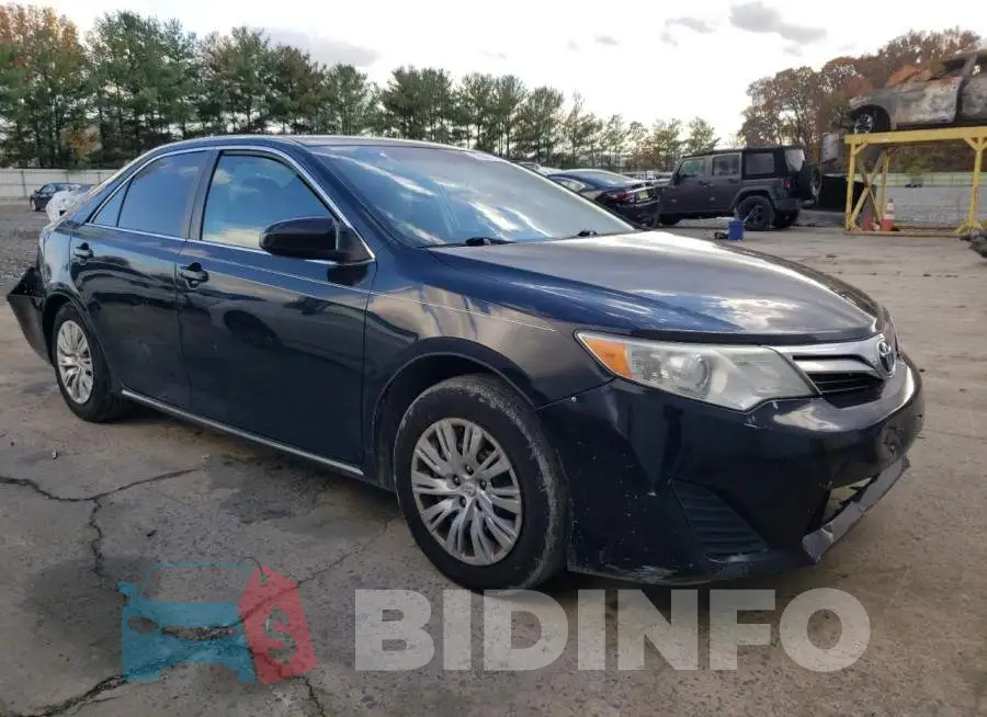 4T4BF1FK8DR280076 Photo# 1
