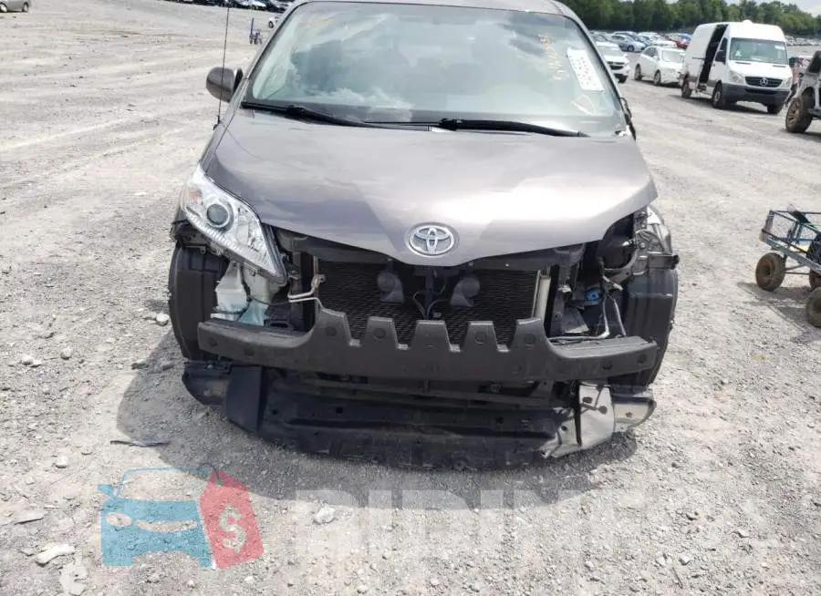 5TDYK3DC0DS286146 Photo# 9