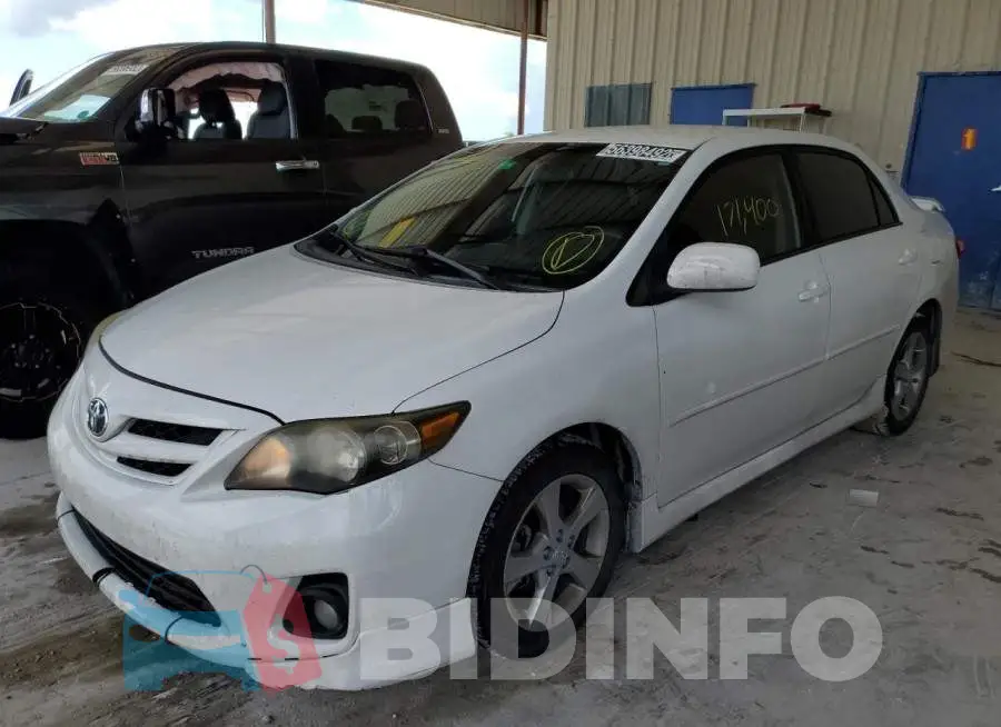 5YFBU4EE3DP181082 Photo# 2