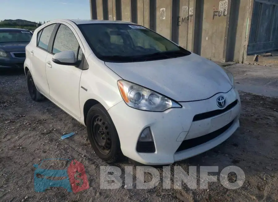 JTDKDTB38E1072359 Photo# 4