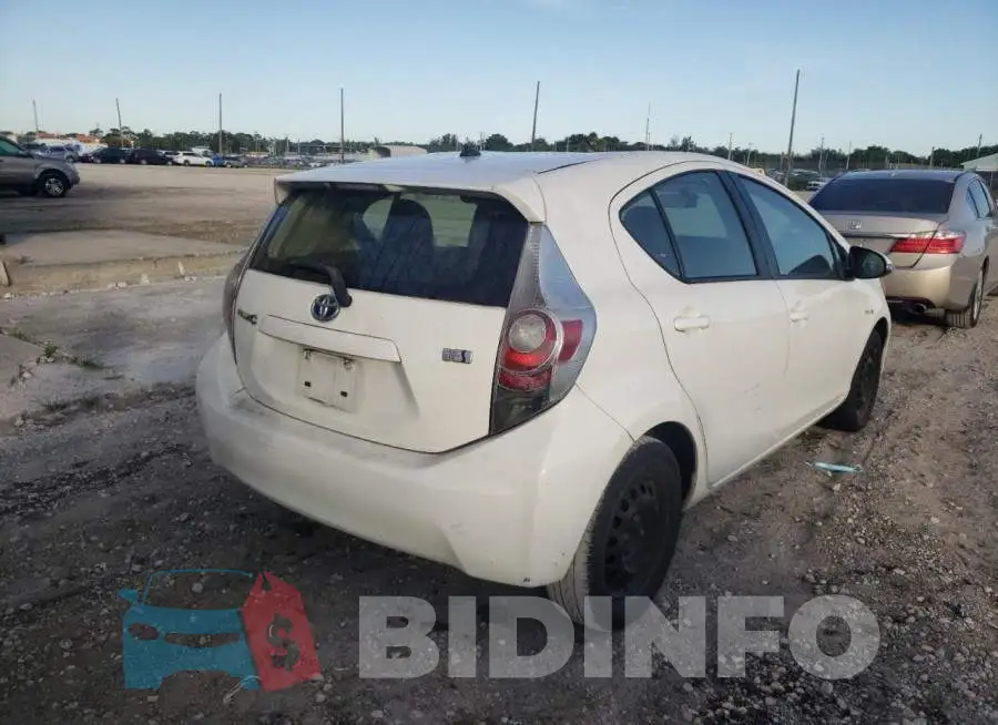 JTDKDTB38E1072359 Photo# 3