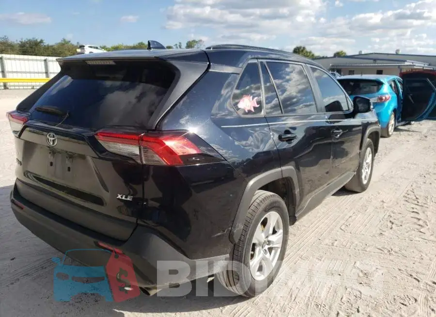 JTMW1RFVXKD509975 Photo# 4