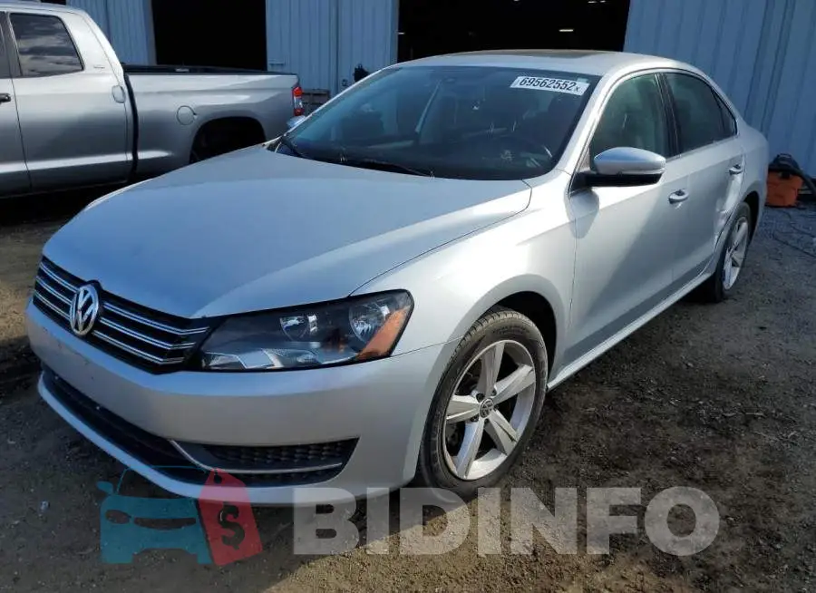 1VWBN7A3XDC000844 Photo# 1