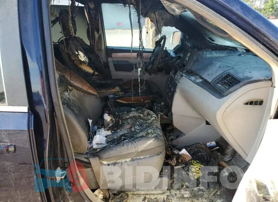 2C4RVABG8DR725477 Photo# 5