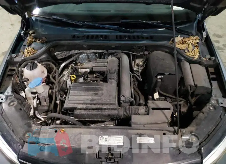 3VW2B7AJ1HM377414 Photo# 7