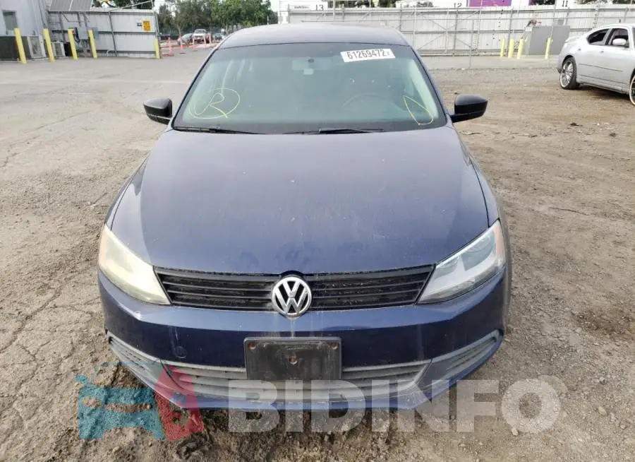 3VW2K7AJ0DM362025 Photo# 9
