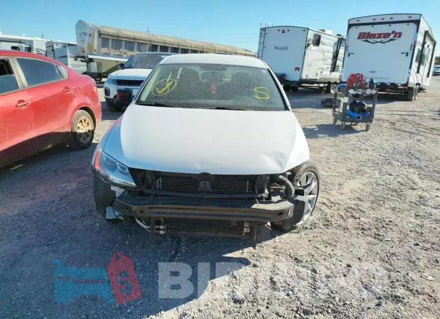 3VW2K7AJ4FM348583 Photo# 9