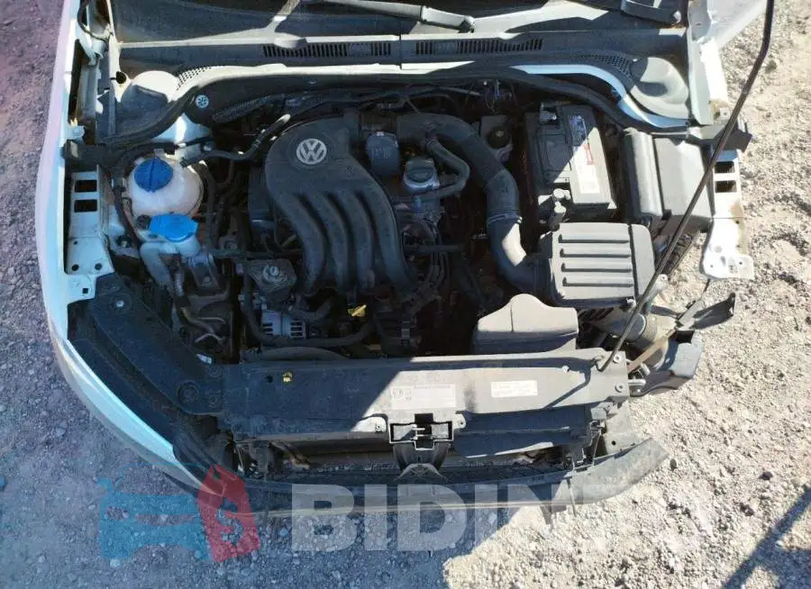 3VW2K7AJ4FM348583 Photo# 7