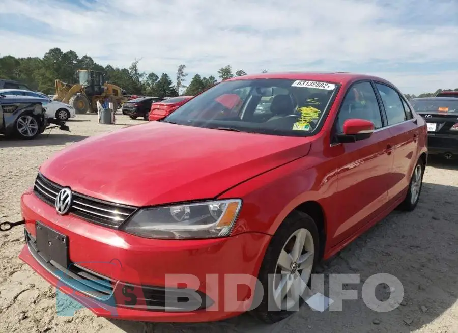 3VW3L7AJ9EM368523 Photo# 2