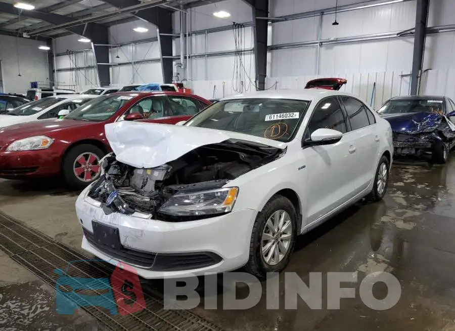 3VW637AJ6EM311242 Photo# 2