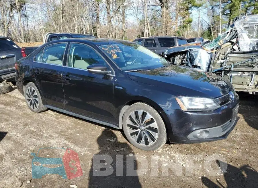 3VW637AJ8EM251805 Photo# 4