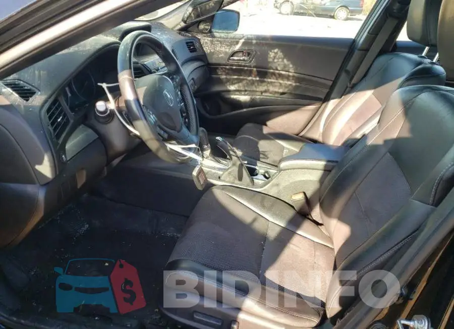 19UDE2F85GA007026 Photo# 7