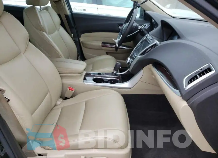 19UUB1F34FA017049 Photo# 5