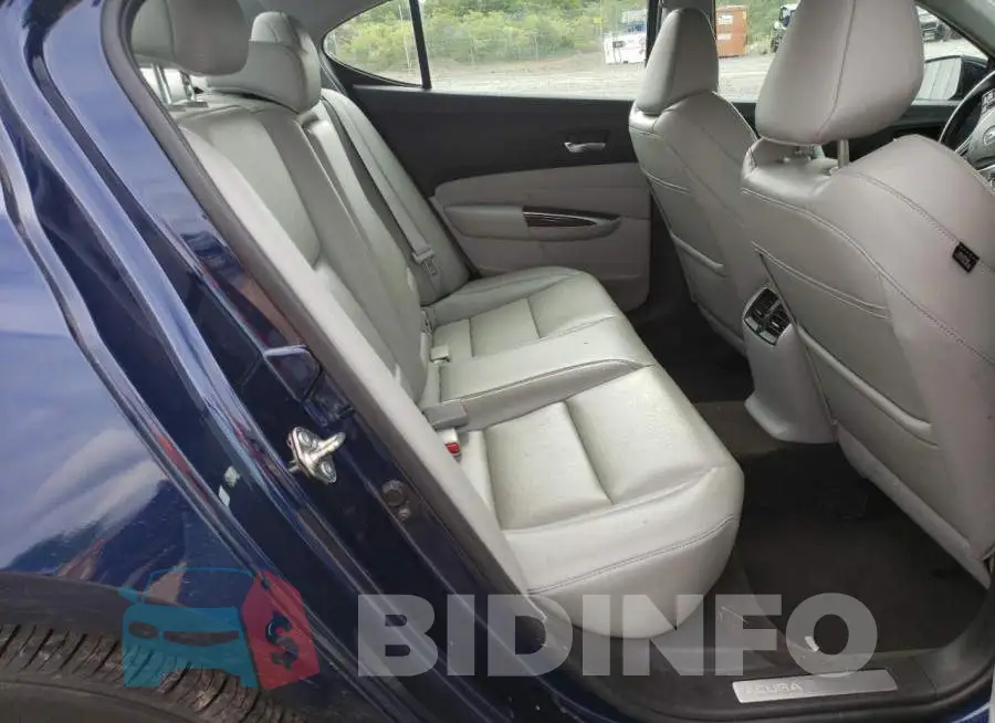 19UUB1F36FA018283 Photo# 6