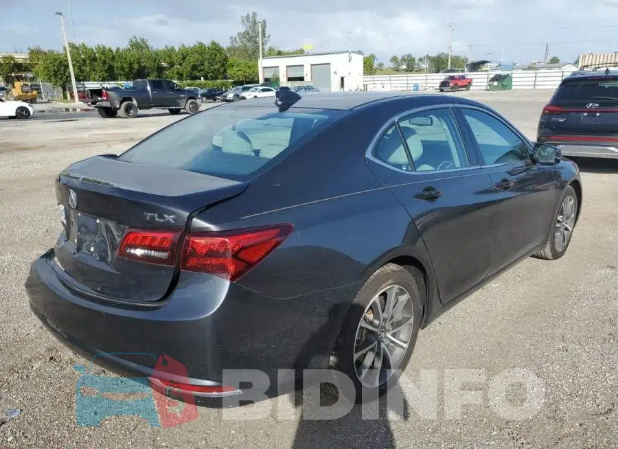 19UUB2F32FA009179 Photo# 4