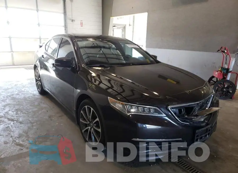 19UUB2F53FA022749 Photo# 1