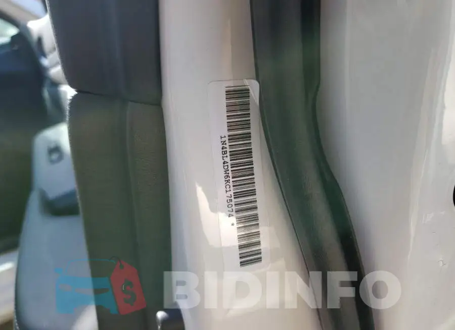 1N4BL4DW6KC175074 Photo# 10