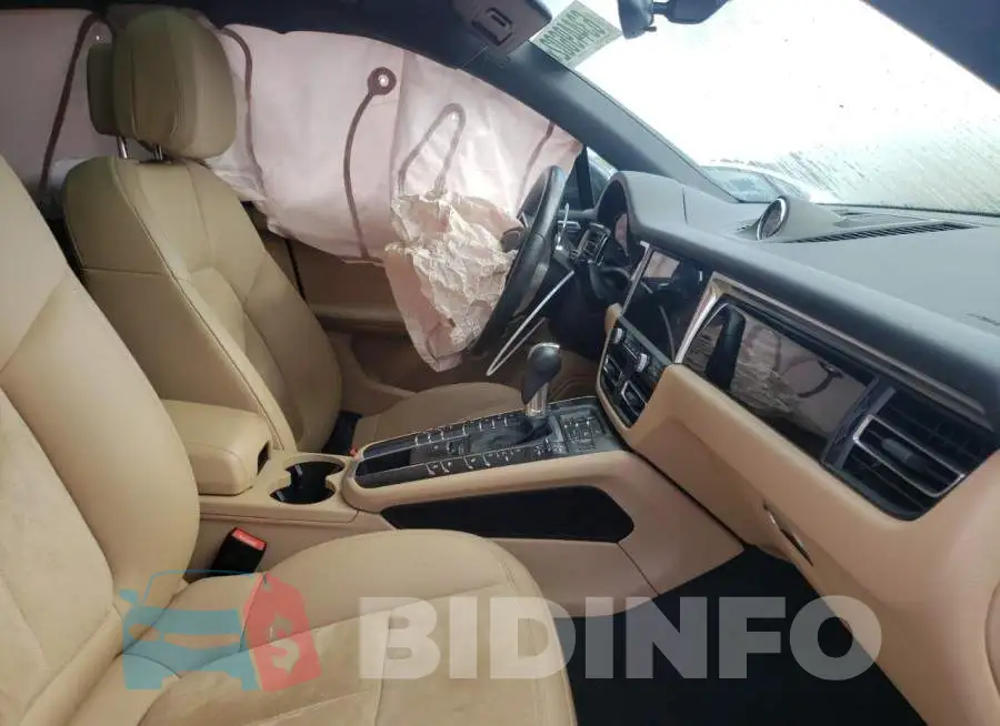 WP1AA2A50LLB14119 Photo# 5