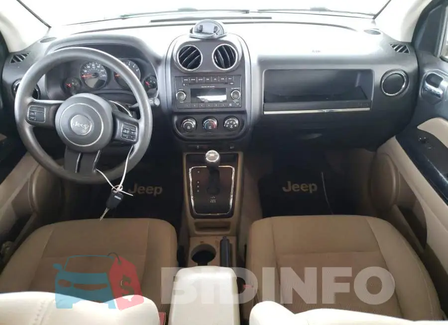 1C4NJCBA2DD276852 Photo# 8