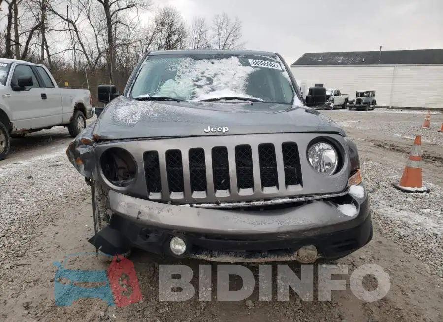 1C4NJPFB5DD250627 Photo# 5