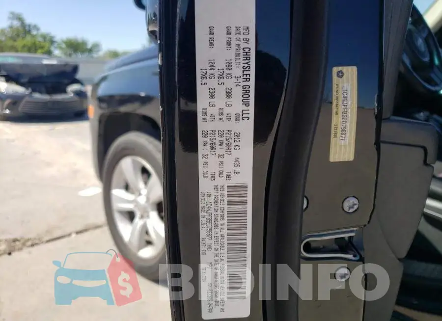 1C4NJPFB5ED796877 Photo# 10