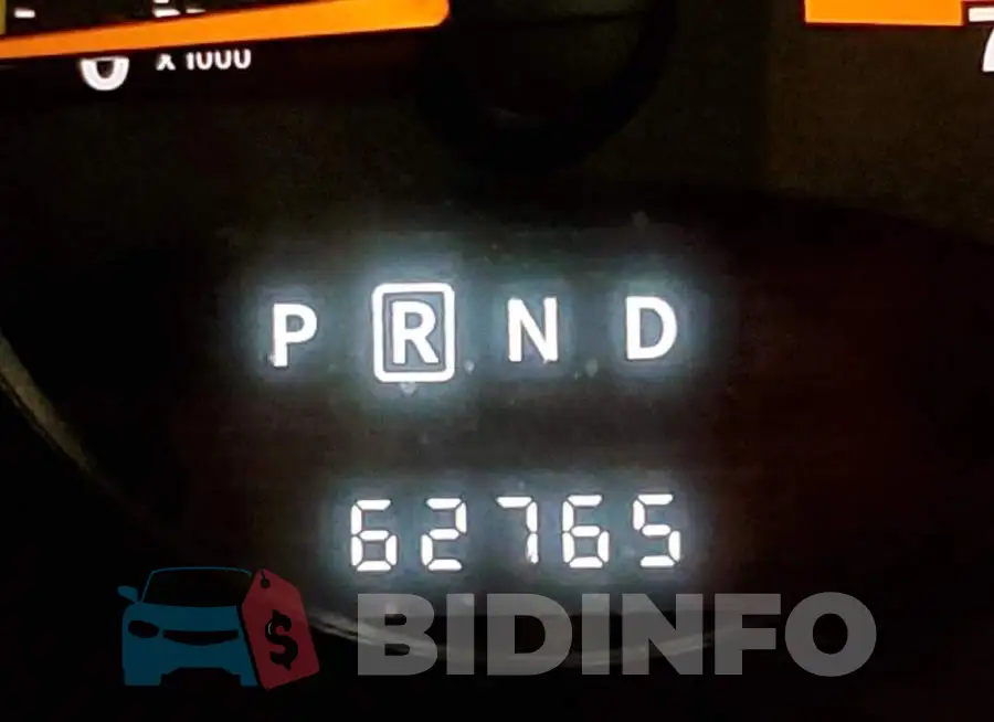 1C4NJRFB8FD308132 Photo# 8