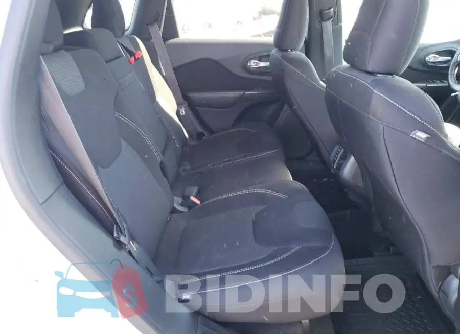 1C4PJMCB0FW697451 Photo# 6