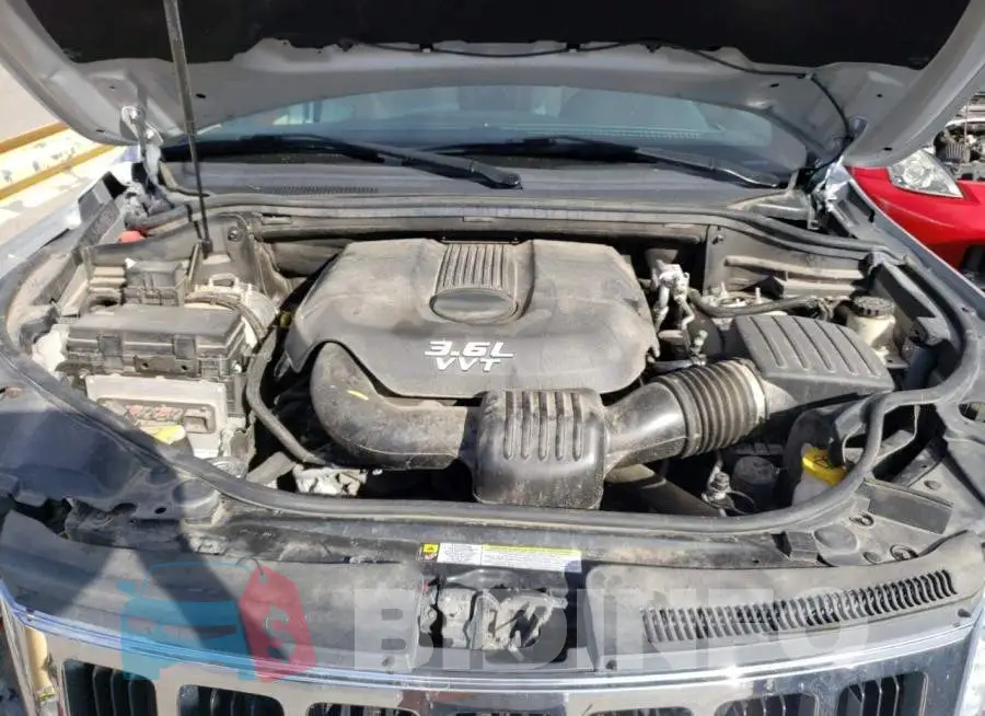 1C4RJFBG8DC585576 Photo# 7