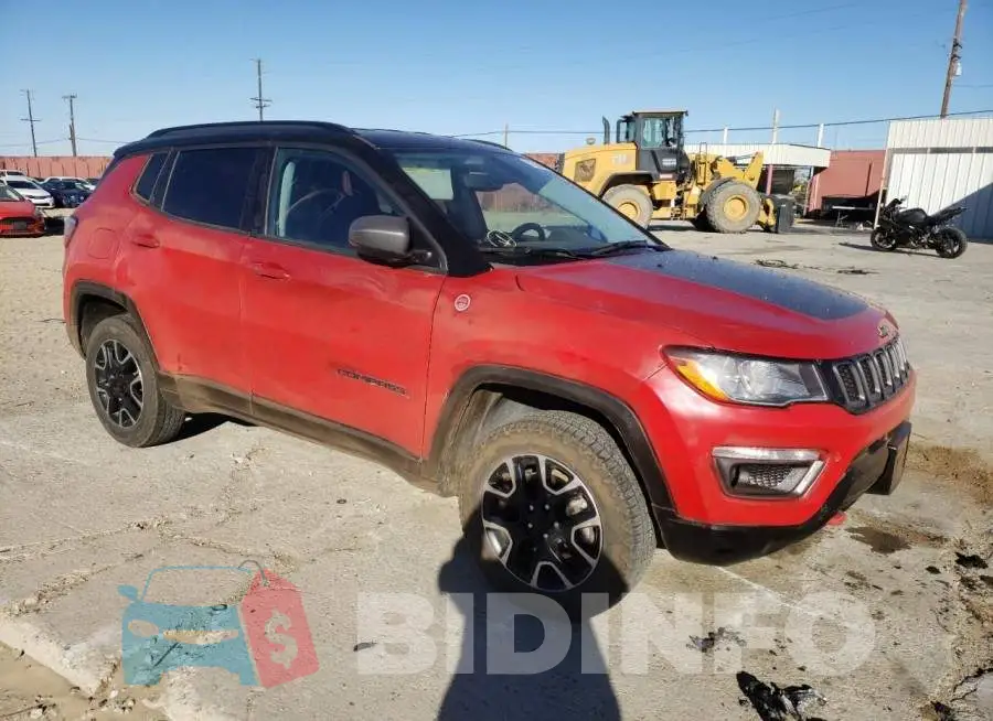3C4NJDDB9LT202879 Photo# 4